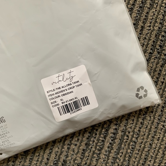 Balance Vitality ‘Allora’ Tank (XL) - obsidian - Picture 7 of 9